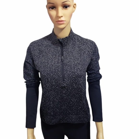 Lululemon Rest Less Cropped 1/2 Zip - Picture 9 of 11